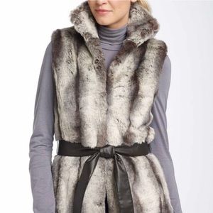 Kristen Blake Woman’s Faux Fur Belted Vest Sz M